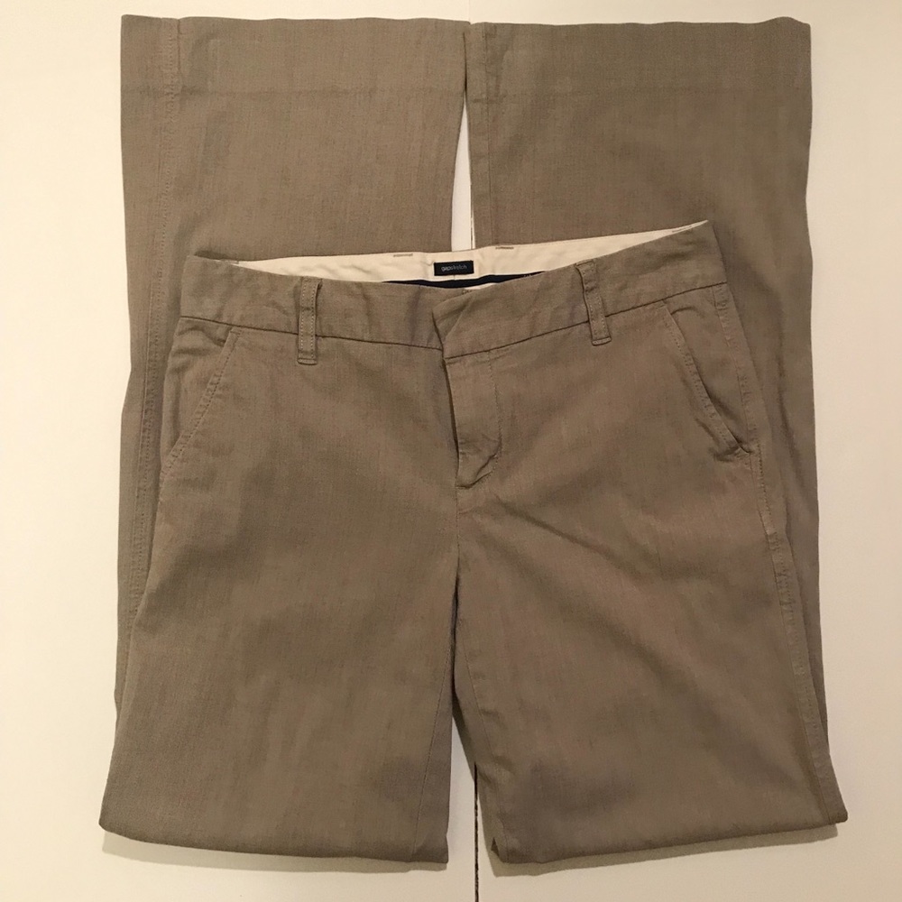 GAP. Trouser, tan, wide legged.
